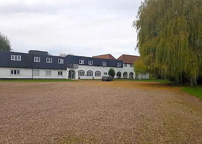 Belvoir Hotel